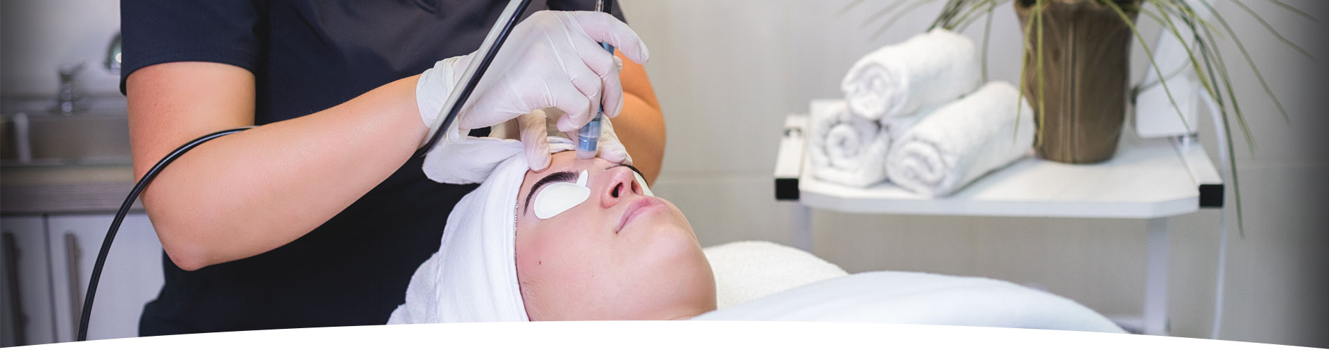 Microdermabrasion DERMAGLOW